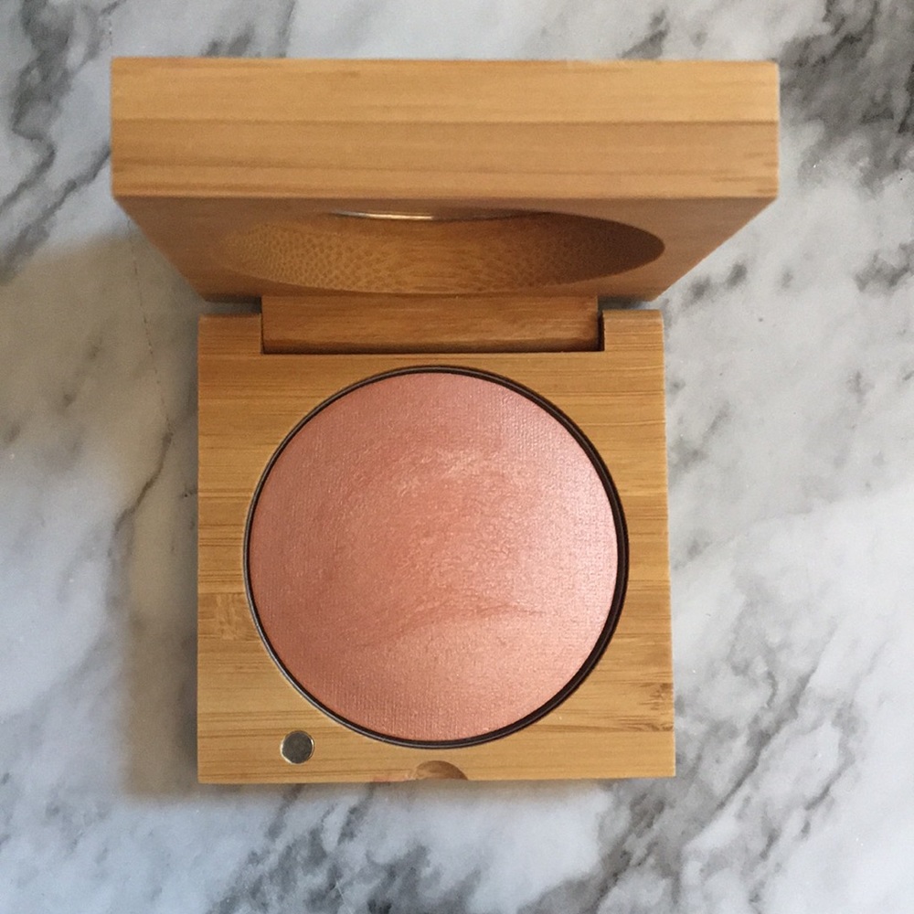 Antonym Highlighting Blush